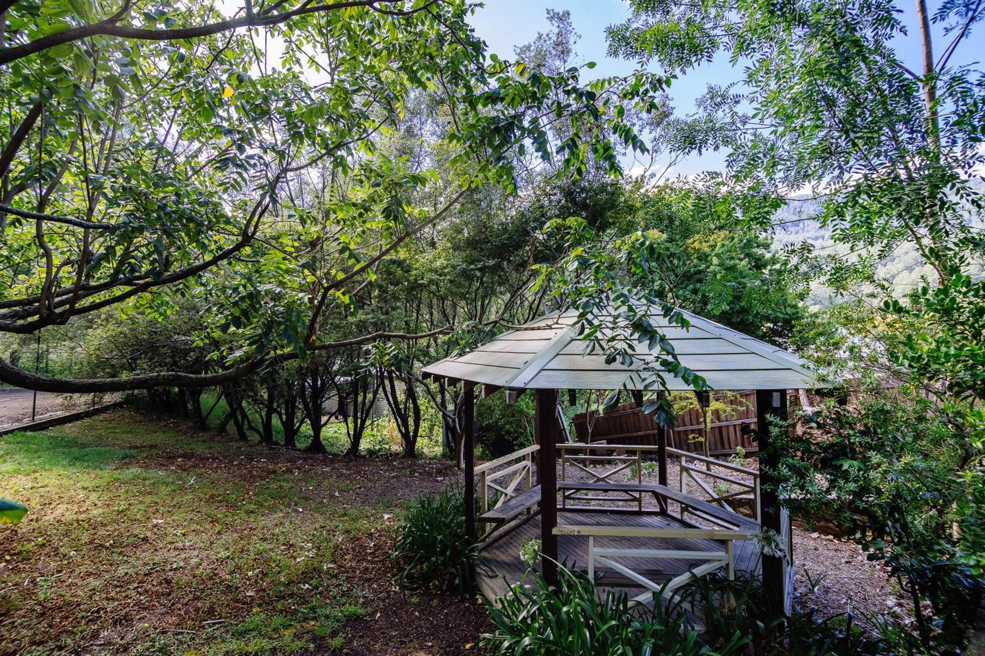 Warburton Lodge ภายนอก รูปภาพ